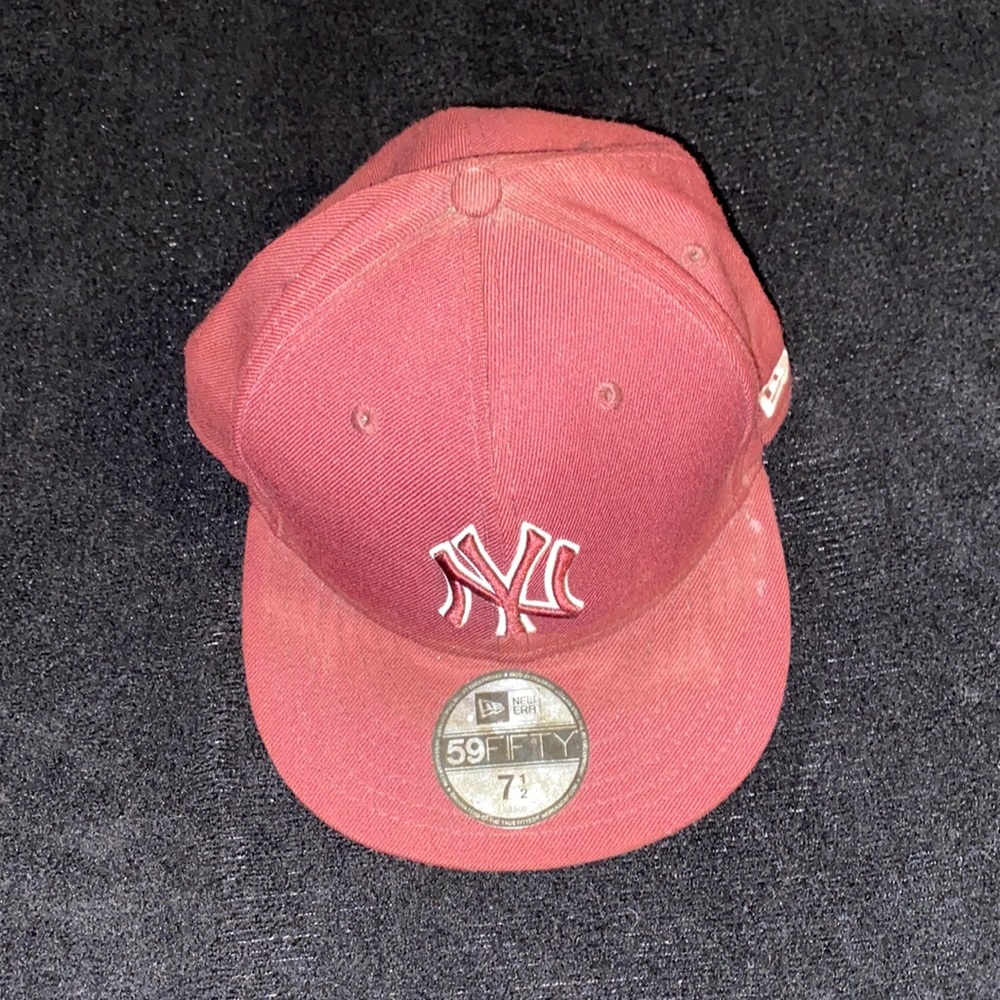 Brand new Yankee fitted